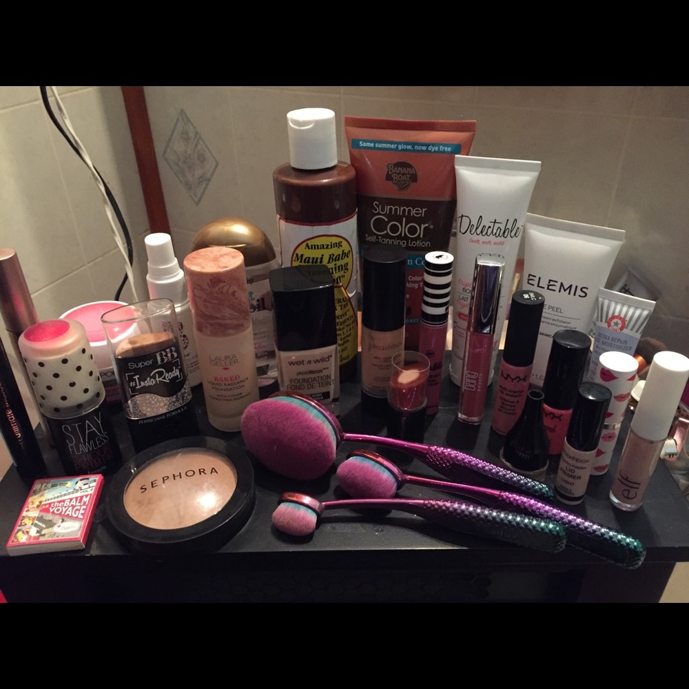 HUGE makeup lot